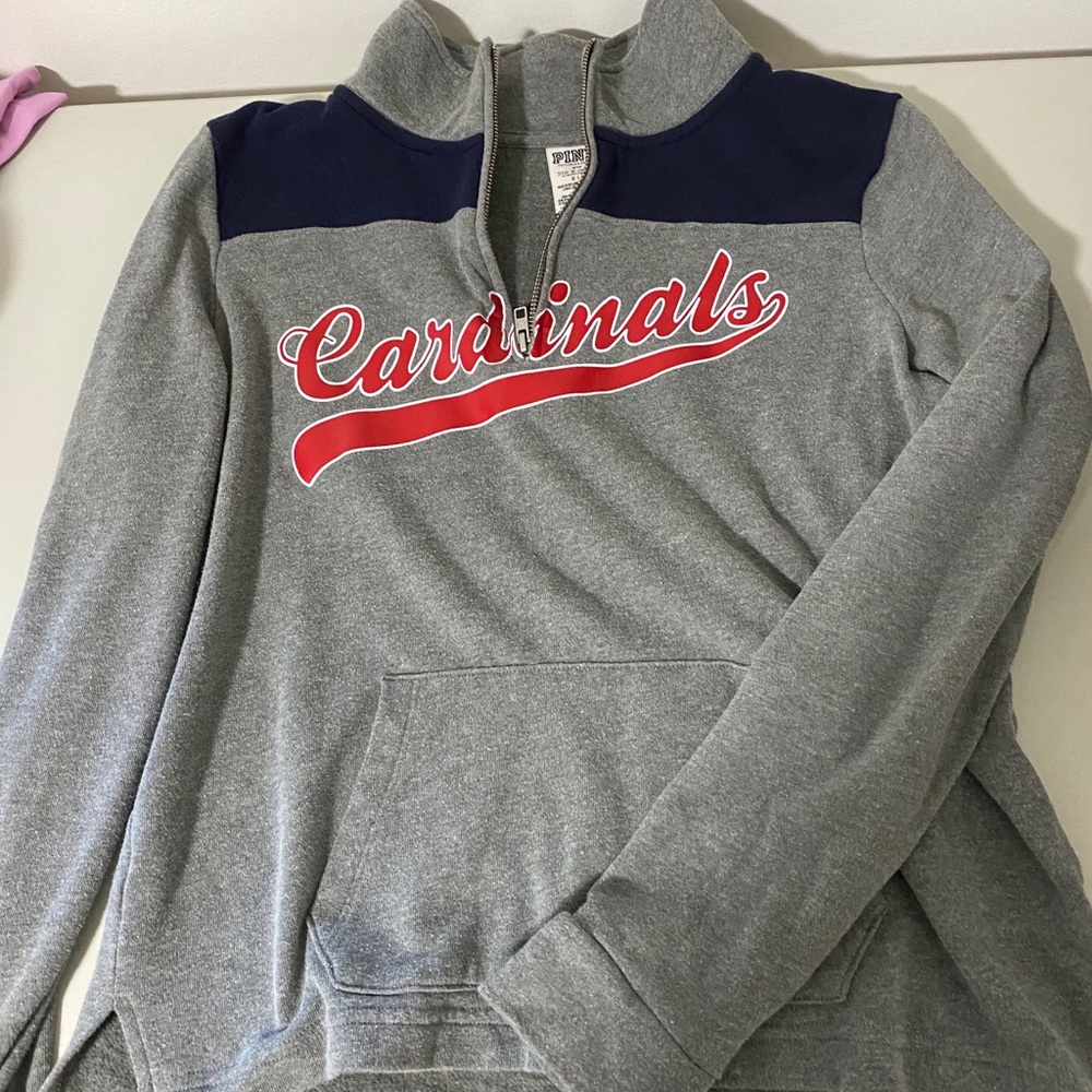 Vs pink cards pull over